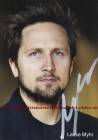 Autogramm: Lasse Myhr * 21.02.1980 Hamburg - ZDF : 2013-2020: Kommissarin Lucas - ARD/NDR : 2025: Der Usedom-Krimi: Wendepunkt  ...